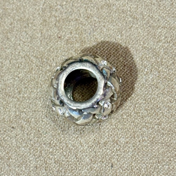 Brighton Woven bead with criss cross design and accented with clear crystals - Picture 4 of 6